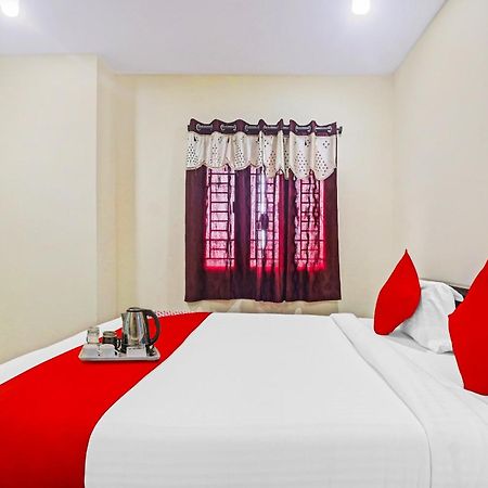 Hotel O Sri Navya Grand Near Nexus Hyderabad Eksteriør billede
